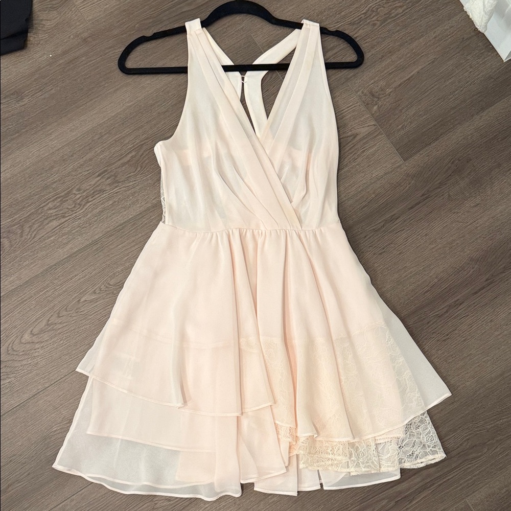 BCBGeneration Cream Sleeveless Dress